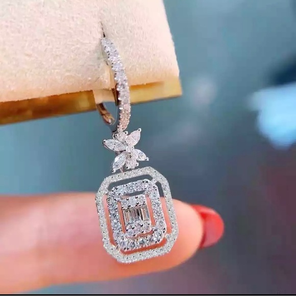 COPY - Huitan Modern Fashion Silver Color Women's Dangle Earrings with Shiny CZ… - Picture 3 of 5